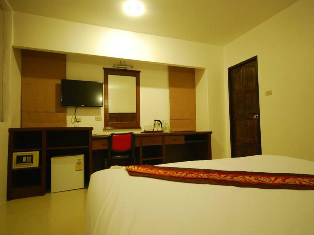 Patong Budget Rooms الغرفة الصورة