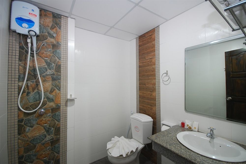 Patong Budget Rooms المظهر الخارجي الصورة